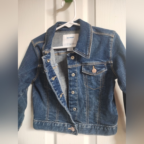 Old Navy - Picture 3 of 3